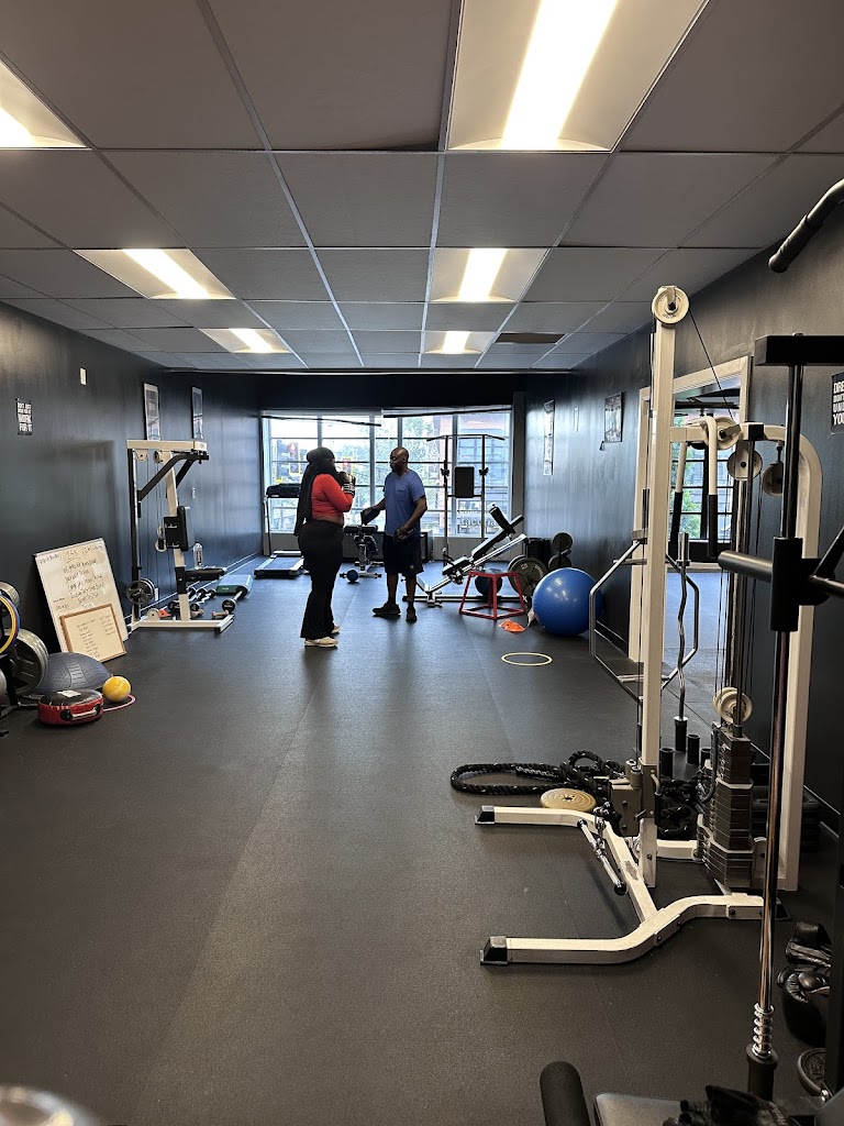  Izzy's Boxing and Fitness, LLC