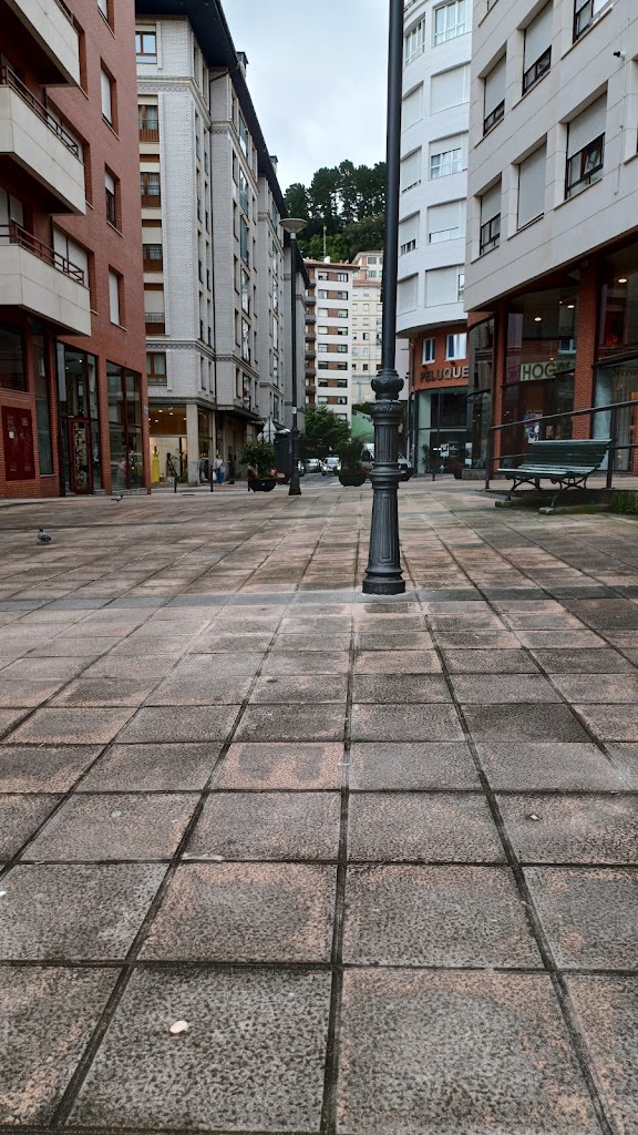 Trake Plaza