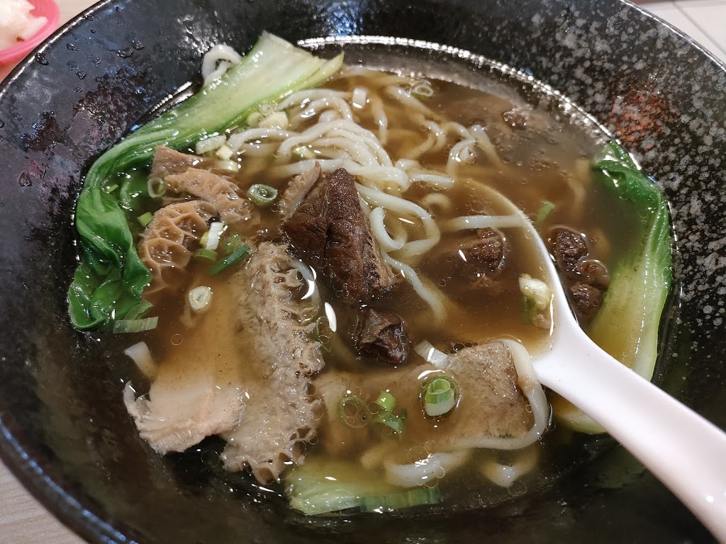 清一色牛肉麵修平店 的照片