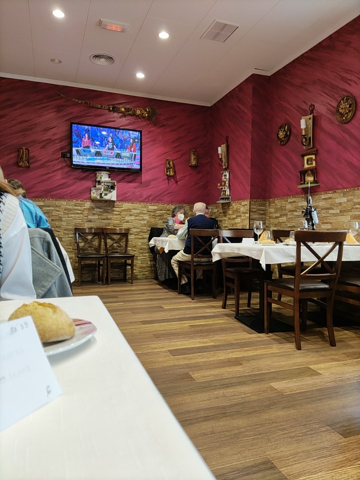 Restaurante El Barrio Cerveceria Asador — Ambiente