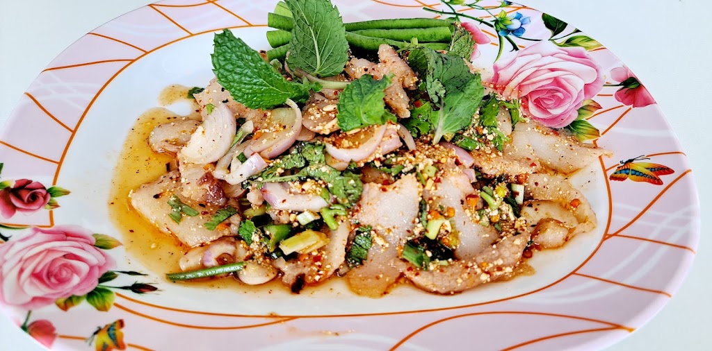 ส้มตำไก่อบโอ่ง เลียบคลองลำกอไผ่ เขตลาดกระบัง ~หลังนิคมลาดกระบัง의 사진