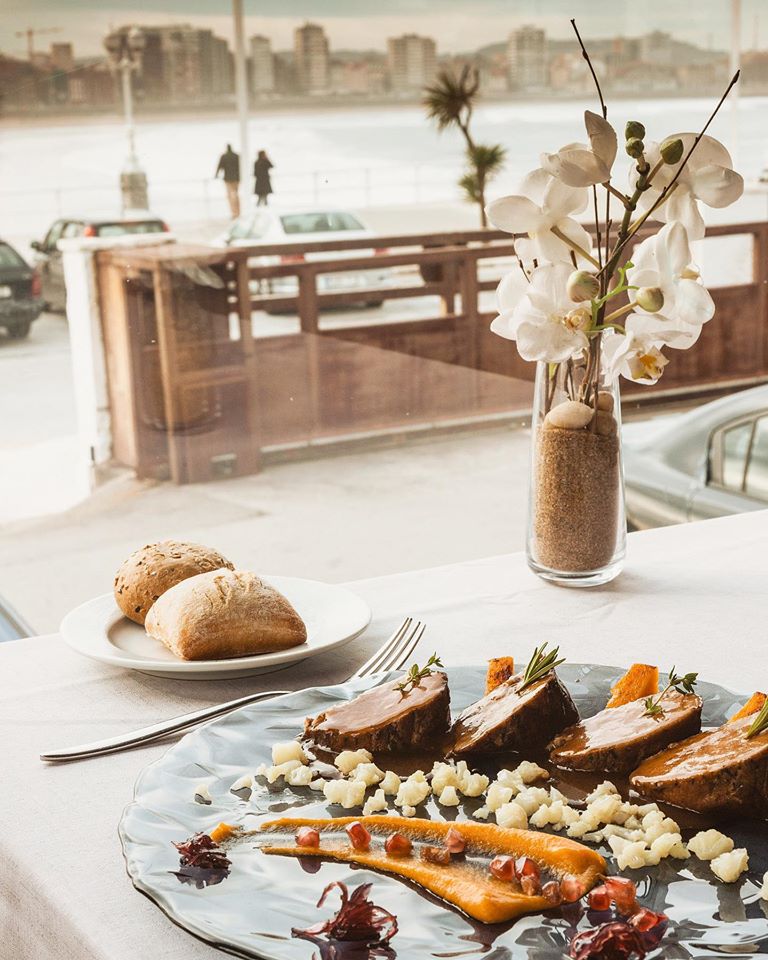 Bellavista — Comida y bebida