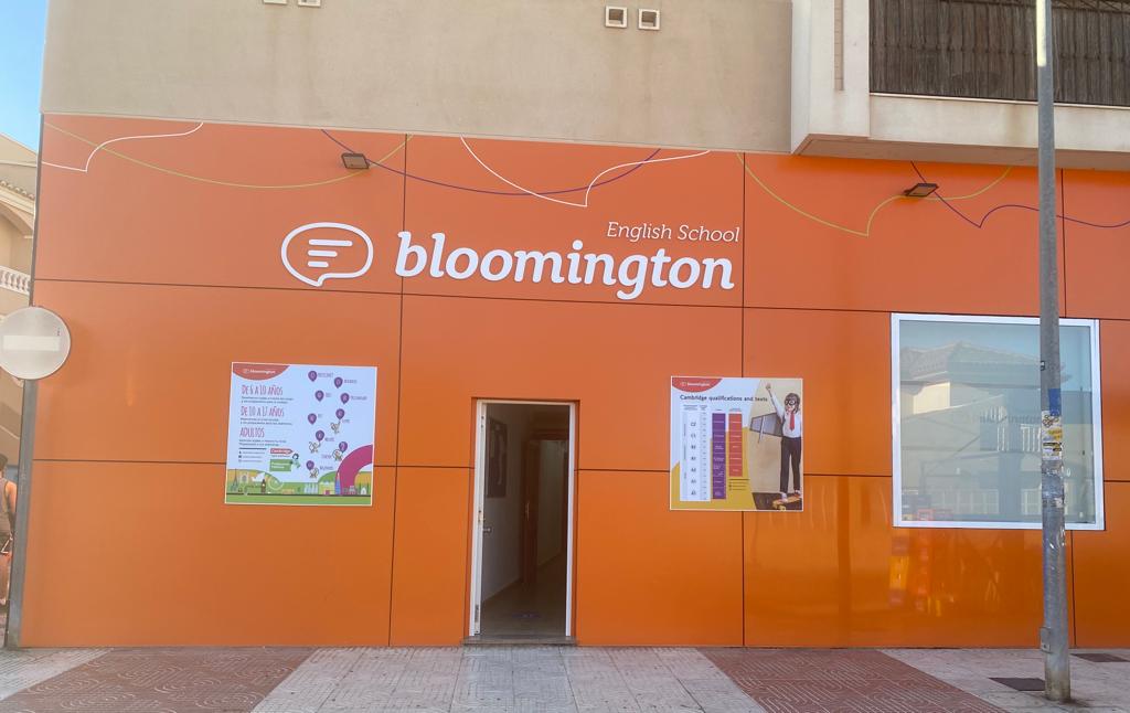 Academia Bloomington (antiguo Centro Ingles Aguadulce)