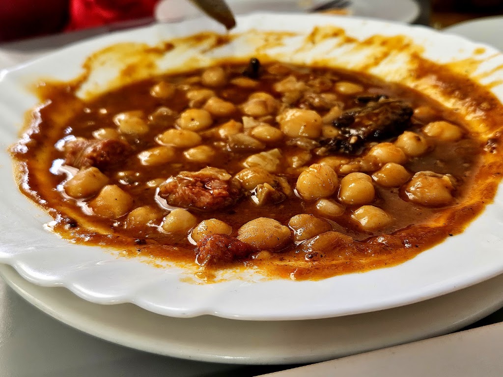 Cafe Bar Gala — Comida y bebida