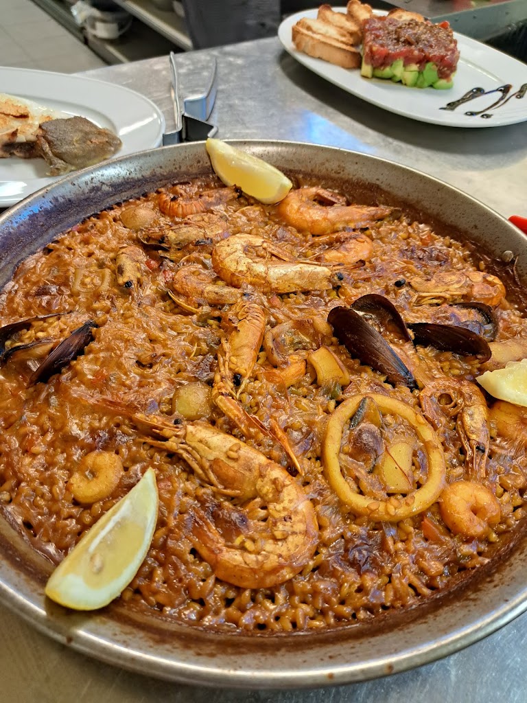 Restaurante Club de Golf — Paella