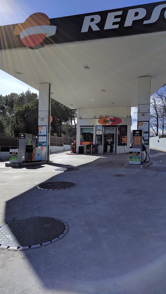 Estacion de Servicio Repsol — Estacion de servicio