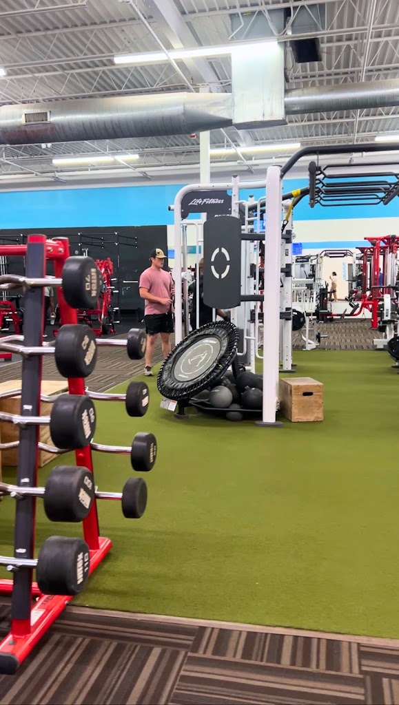  CLUB4 Fitness Starkville