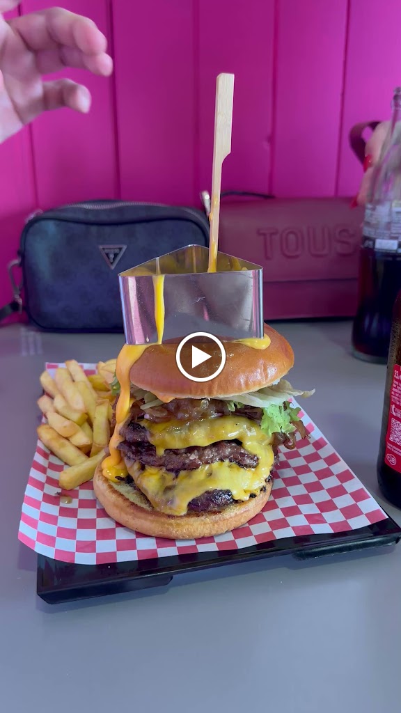 Doble V — Videos