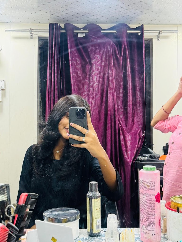 Glamour Look Hair And Beauty Salon