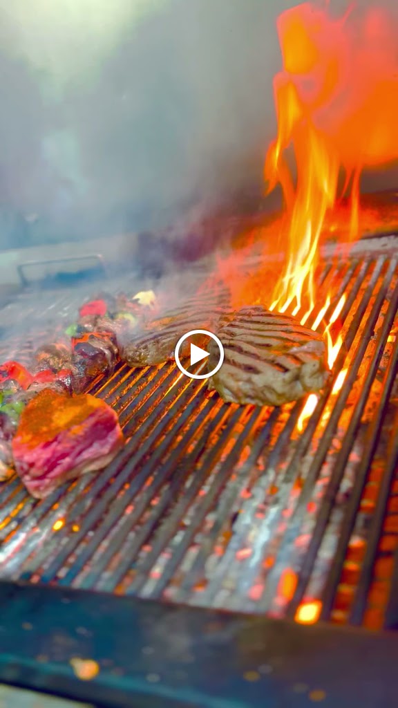 Boston Steak House nerja — Videos