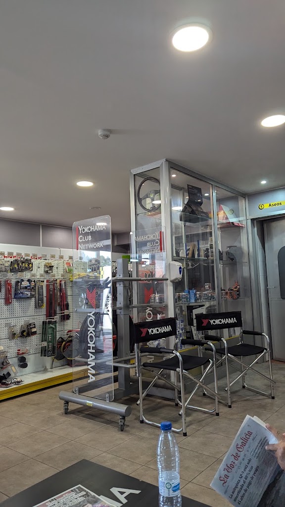 Garaje Progreso — Interior