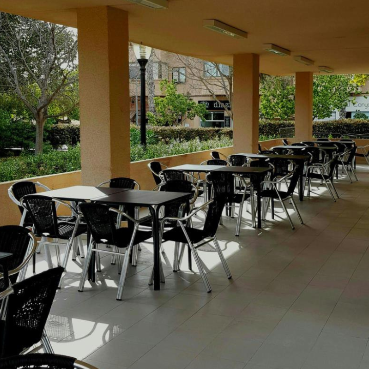 Restaurante El Canyar De Les Portelles — Ambiente