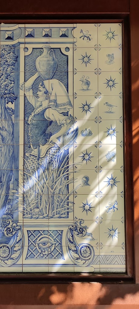 Mural Paseo de los Arqueros