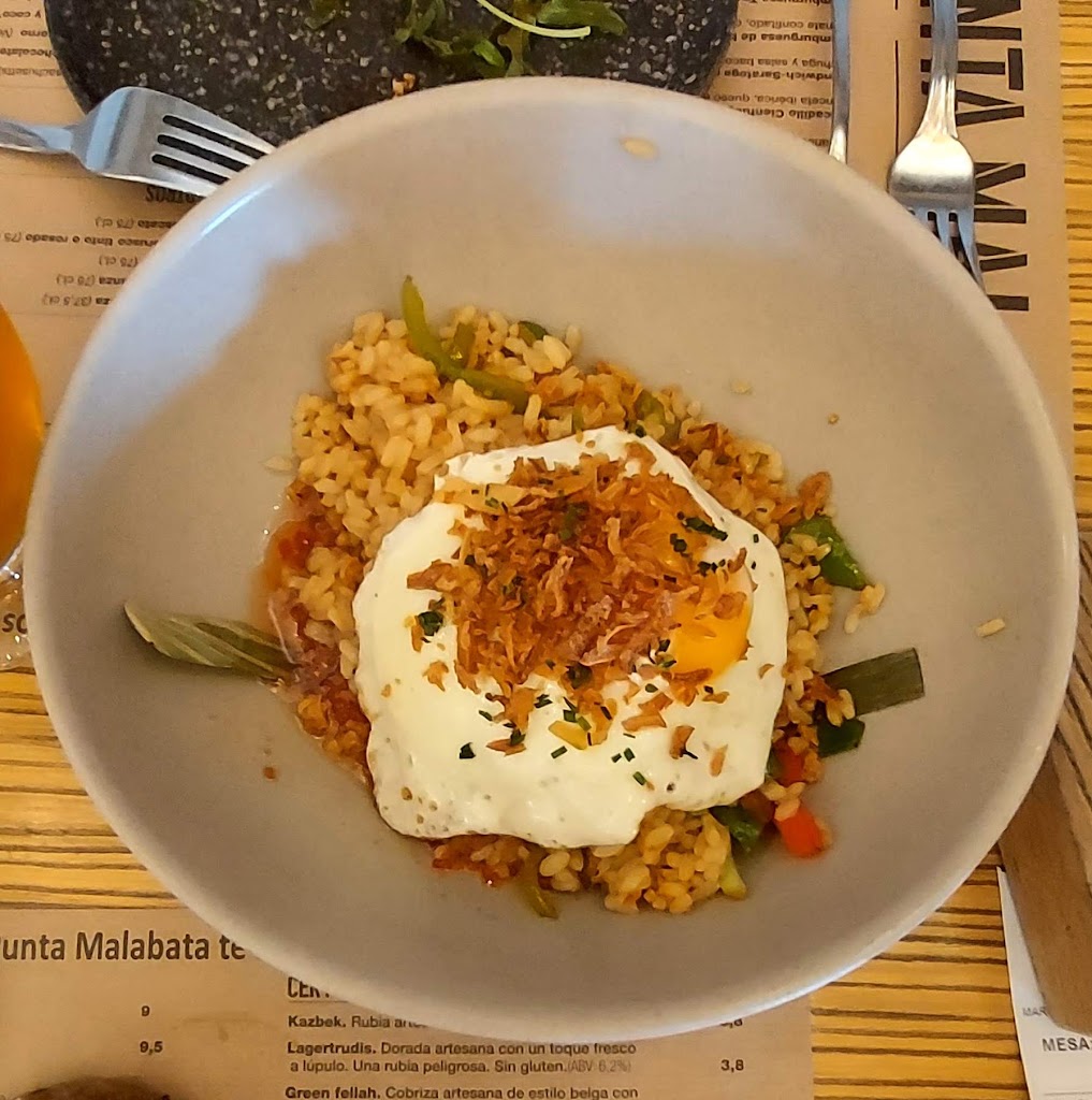 Punta Malabata — Kimchi bokkeumbap
