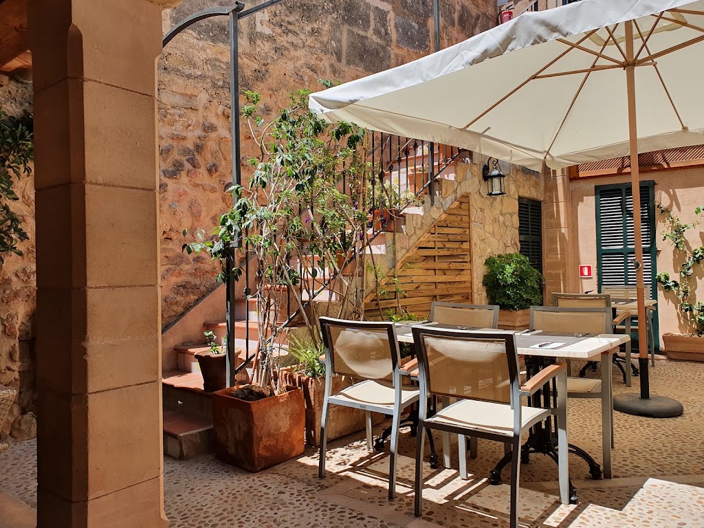 basico steak house — Ambiente