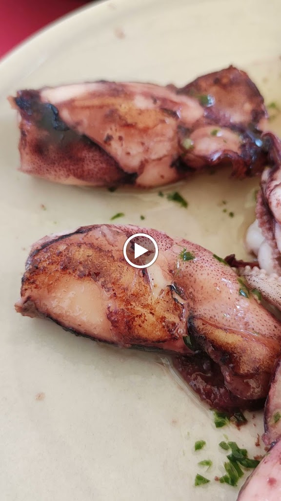 La Punta De La Guineu Restaurante — Videos