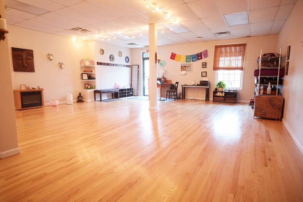  Om Shanti Yoga & Reiki Center