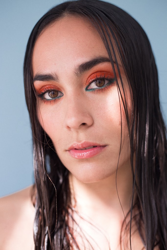 Nicole Echiburu | Makeup Artist & Creative Hair | BCN