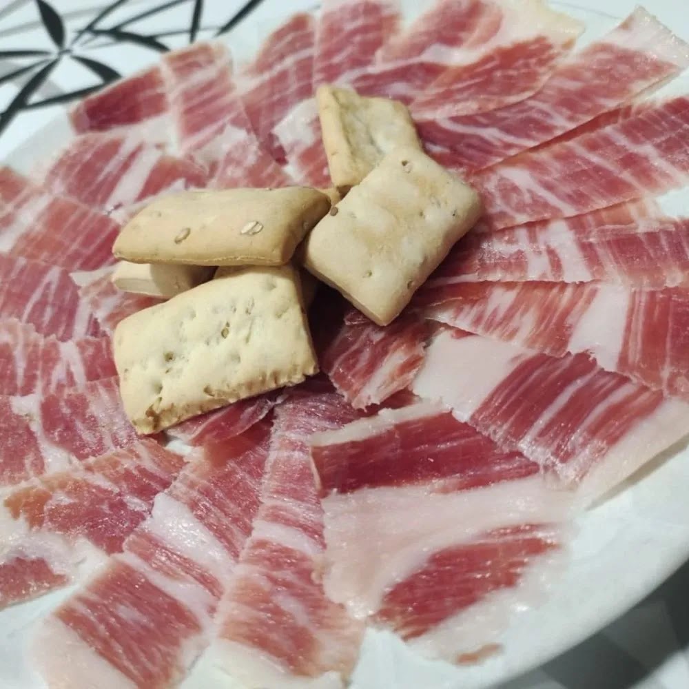 Cafe-Bar Braseria Fermin — Prosciutto