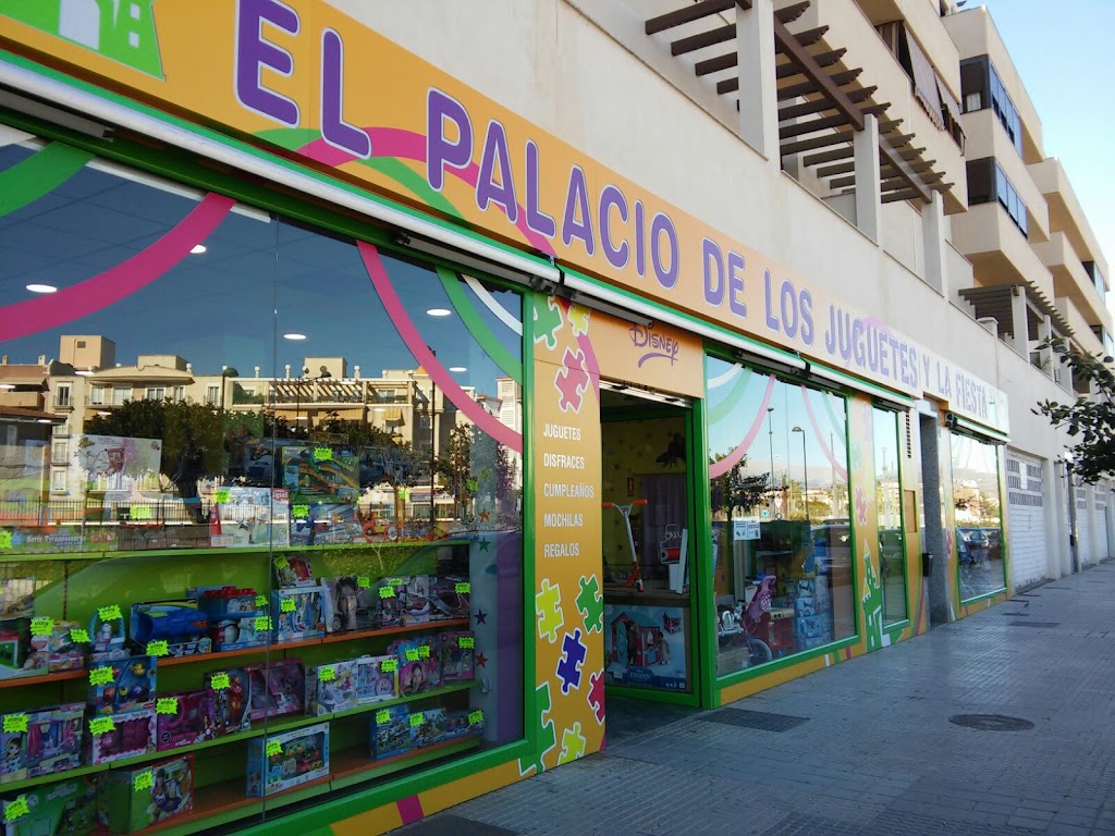 El Palacio de los juguetes y la fiesta