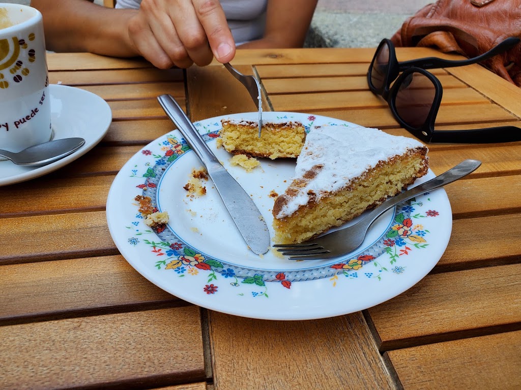 Bar San Francisco (Santiago de Compostela) — Comida y bebida