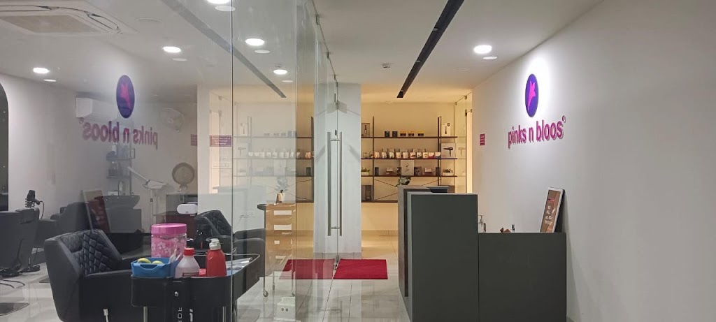 Pinks N Bloos Beauty Salon