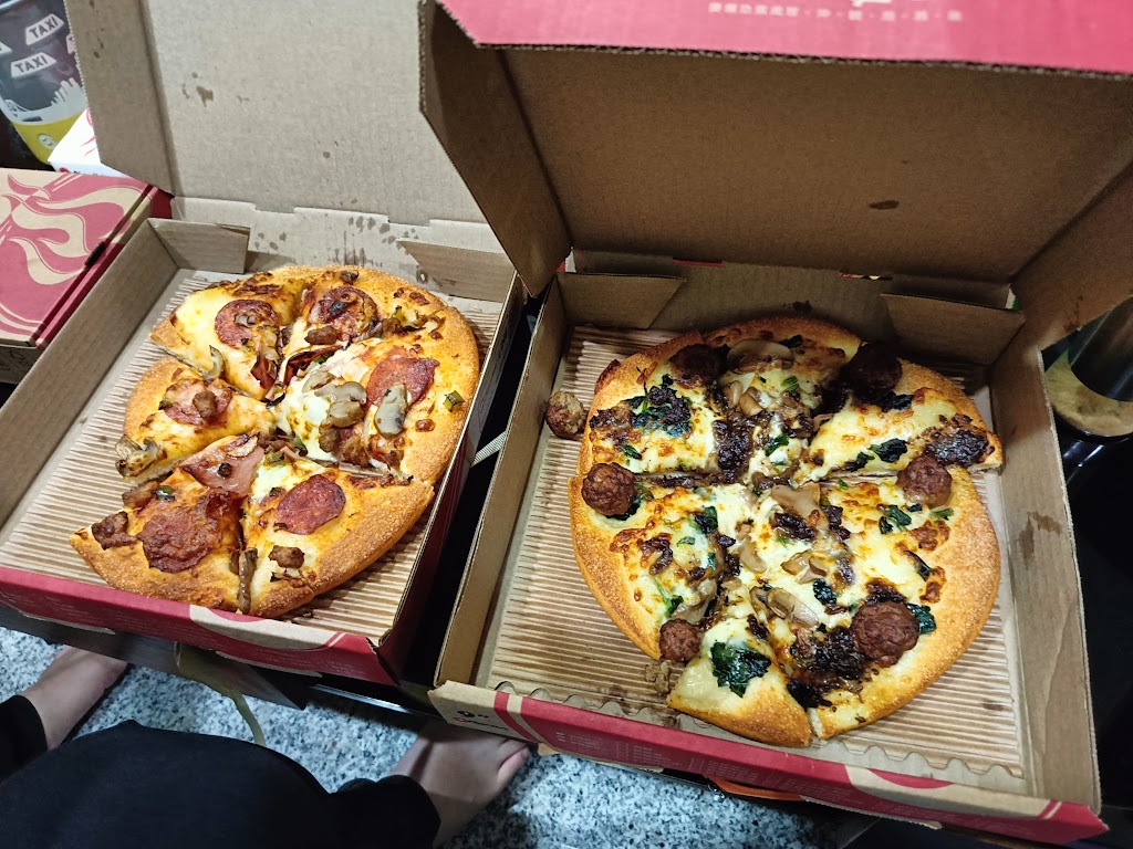 PIZZA HUT必勝客-高雄橋頭店 的照片