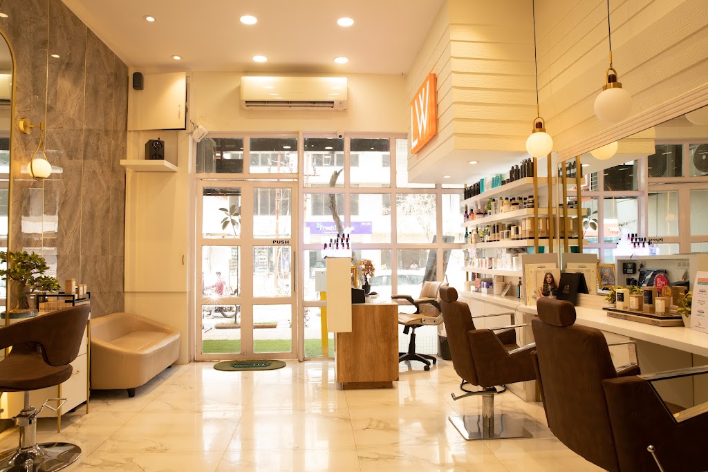 Lookwell Salon Godrej Hill
