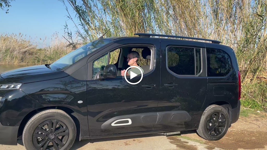 Talleres Carlos. Taller de vehiculos adaptados. — Videos