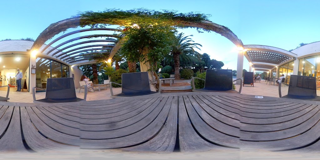 Restaurant El Petit Pol — Street View y 360deg