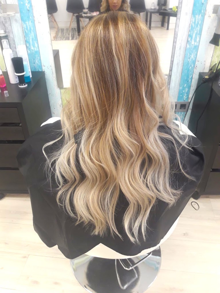 Best Price Peluqueria — Peinado