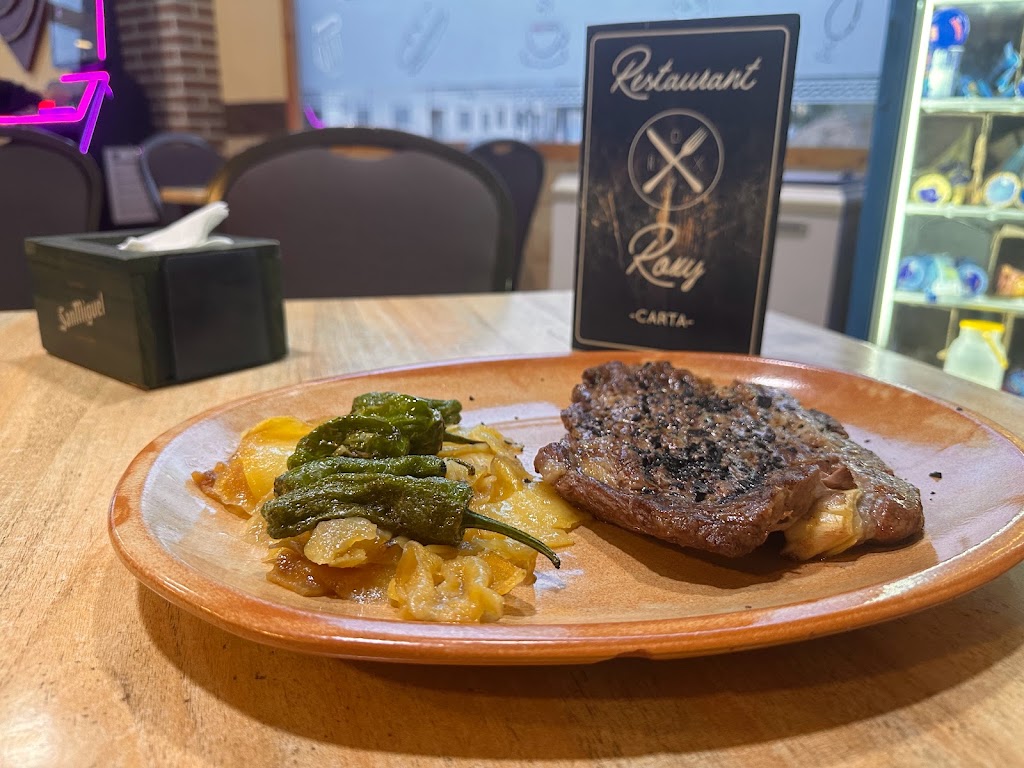 RESTAURANT ROXY — Comida y bebida