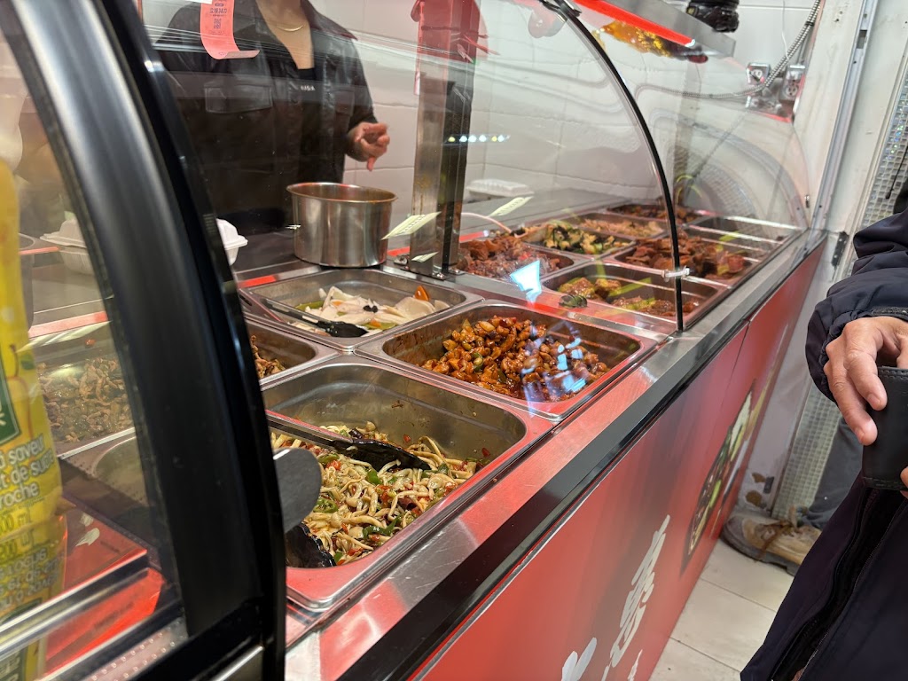 Lunch Box in Markham