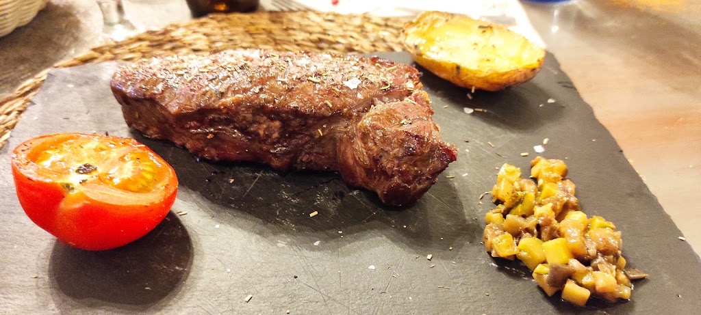 Forn de la Canonja — Comida y bebida