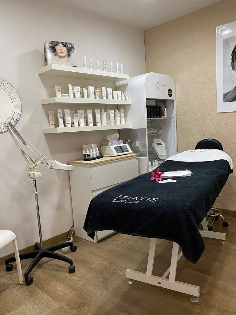 Kentia Salo de Bellesa I Centre de Bronzejat