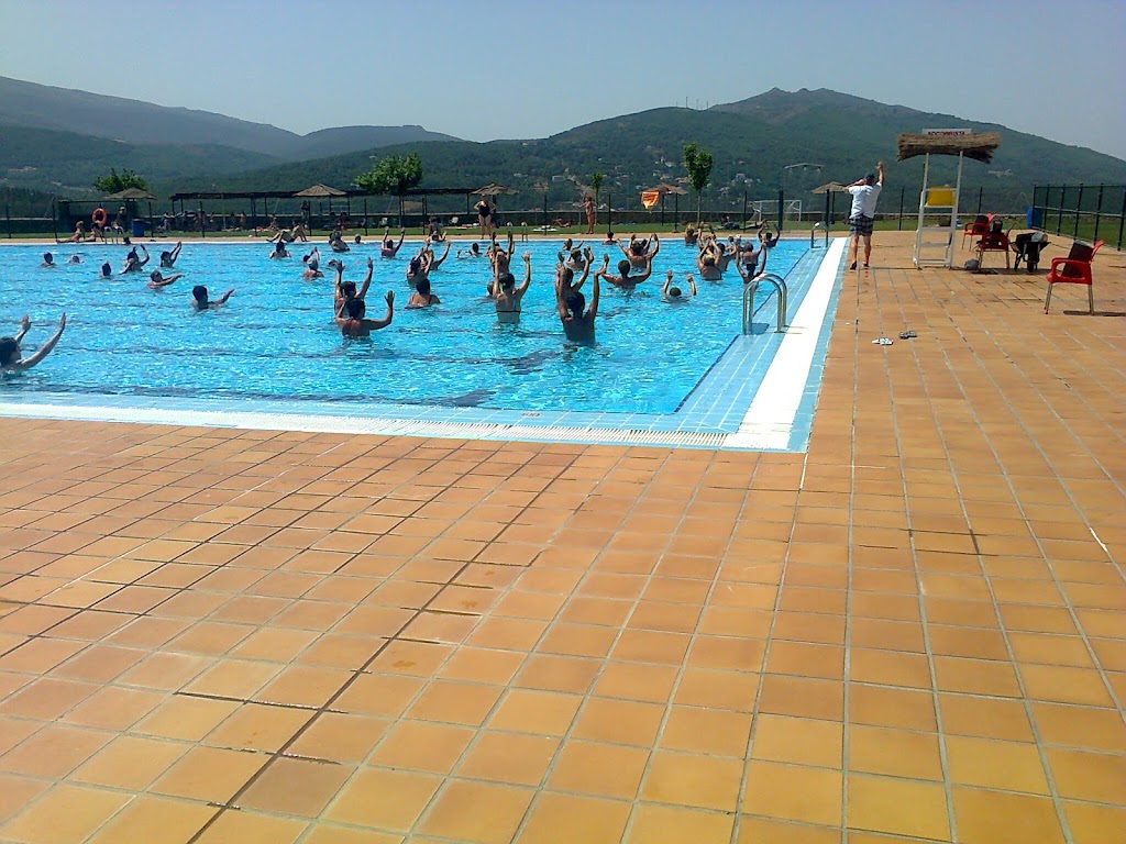 PISCINAS MUNICIPALES LA CERRALLANA