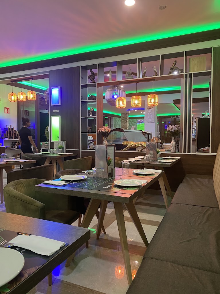 Buena vista restaurante bar & grill — Ambiente