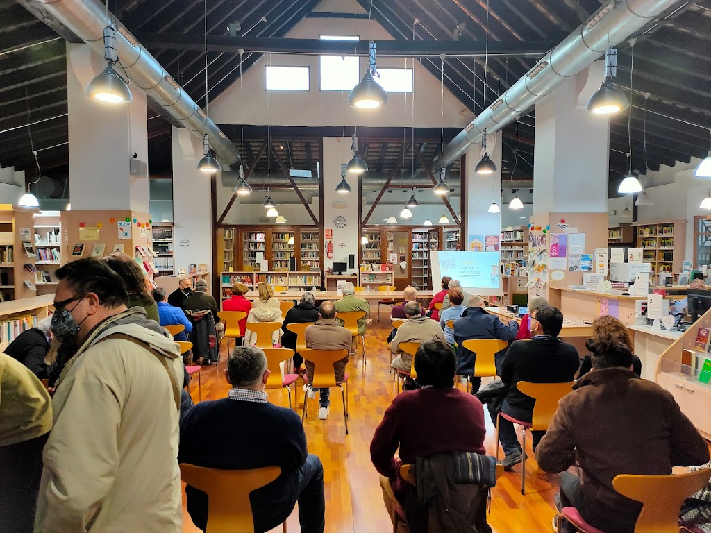 Biblioteca Publica Municipal Almodi