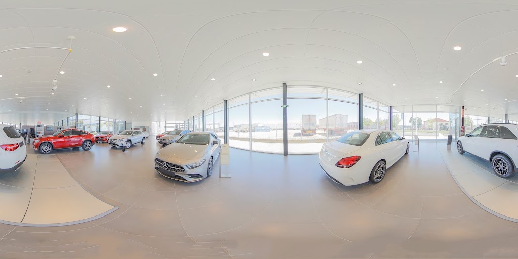 Mercedes-Benz Ureta Motor S.A. Aranda de Duero — Interior
