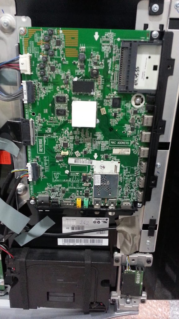 Reparacion televisor valencia telefonos reballing tv movil portatil pantallas proyectores imac apple ampliaciones ssd ram fallo de temperatura