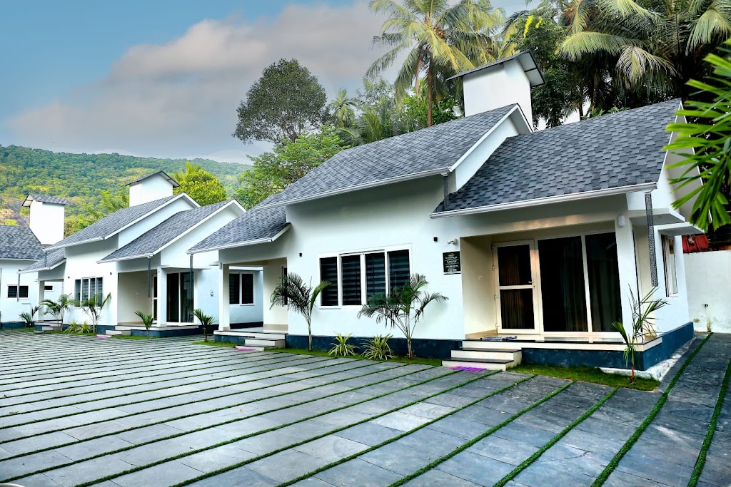 Abrigo Resorts