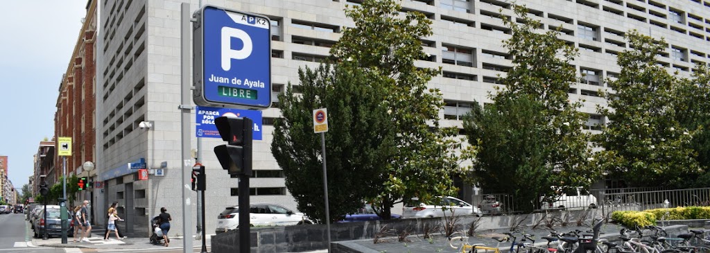 Parking APK2 Juan de Ayala — Del propietario