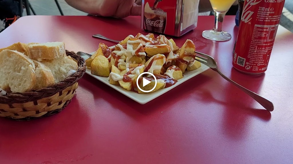 Cafe Bar Centpeus — Videos