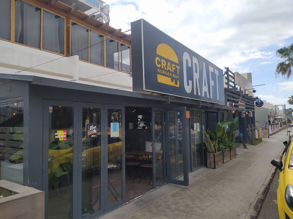 Craft Burger, Beer & Live Music Bar