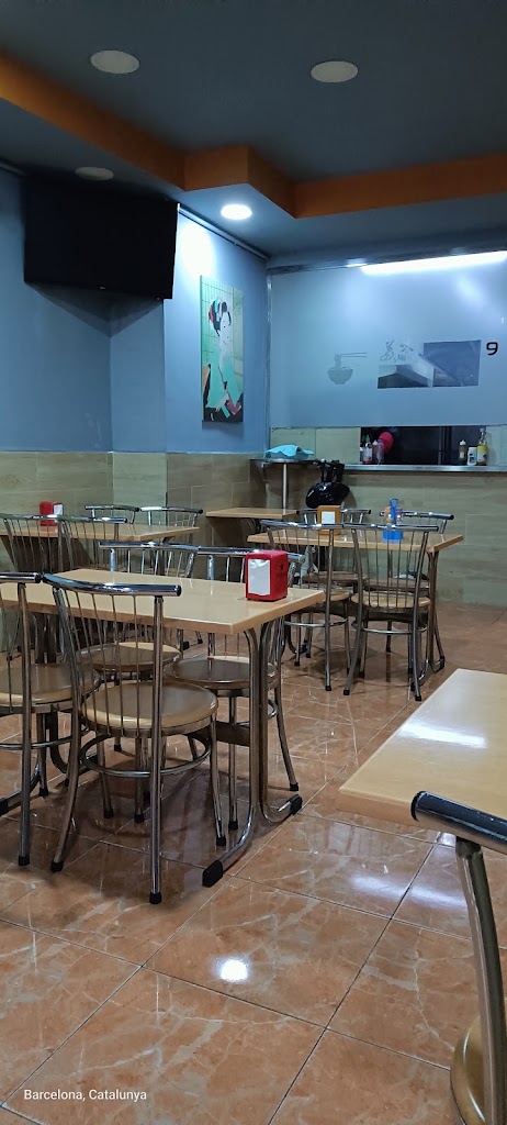 Restaurante MEIWEI — Ambiente