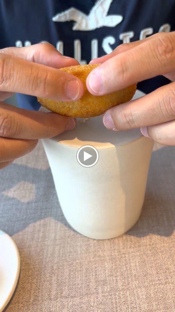 Restaurante La Trasiega — Videos