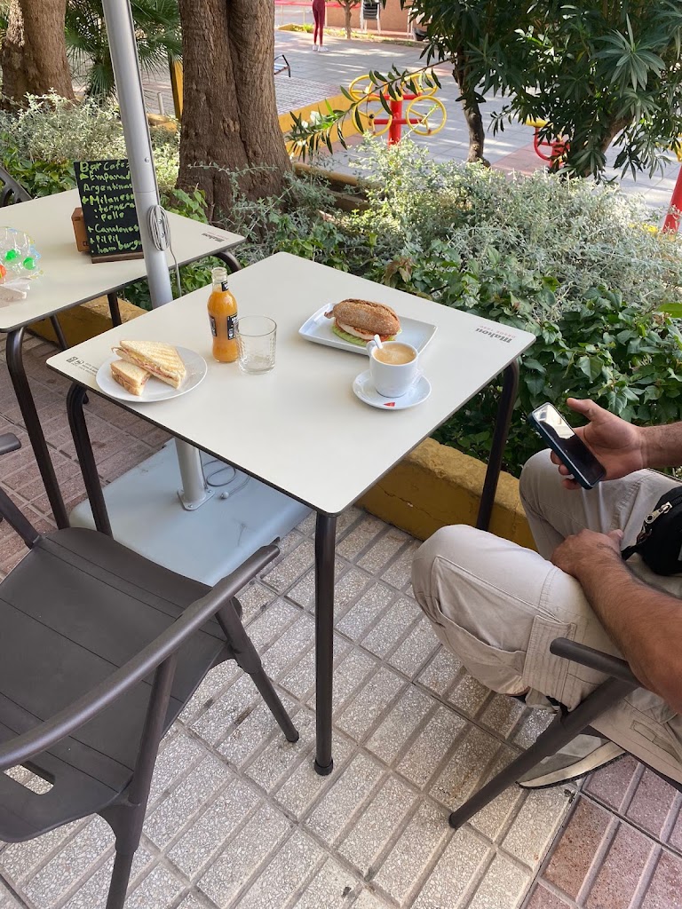 Bar la Colmena — Ambiente