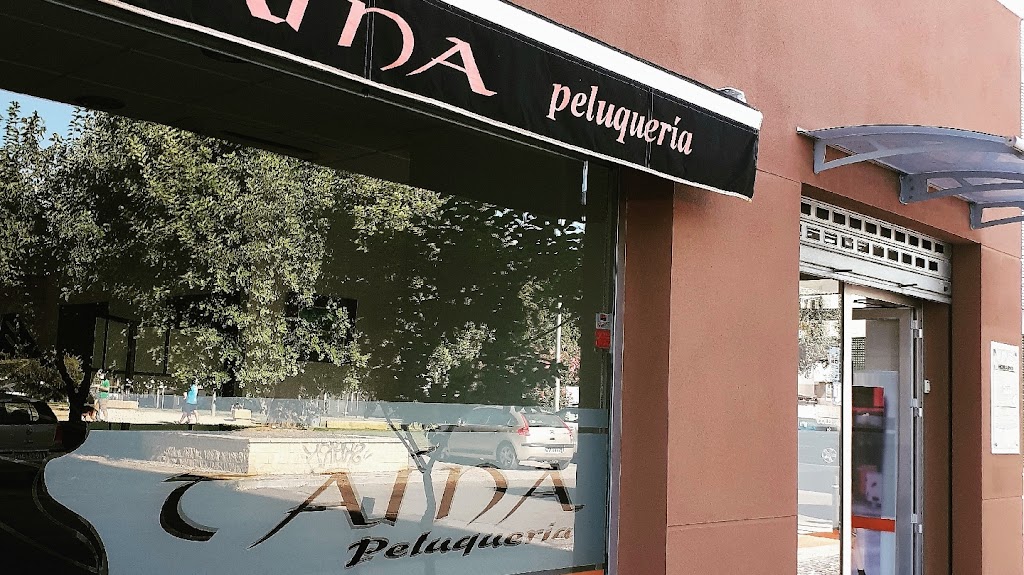 Taina Peluqueria & Organic — Exterior
