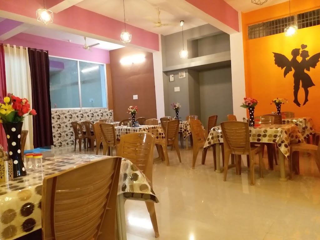 Kalkatta Foods Veg Non Veg Family Restaurant