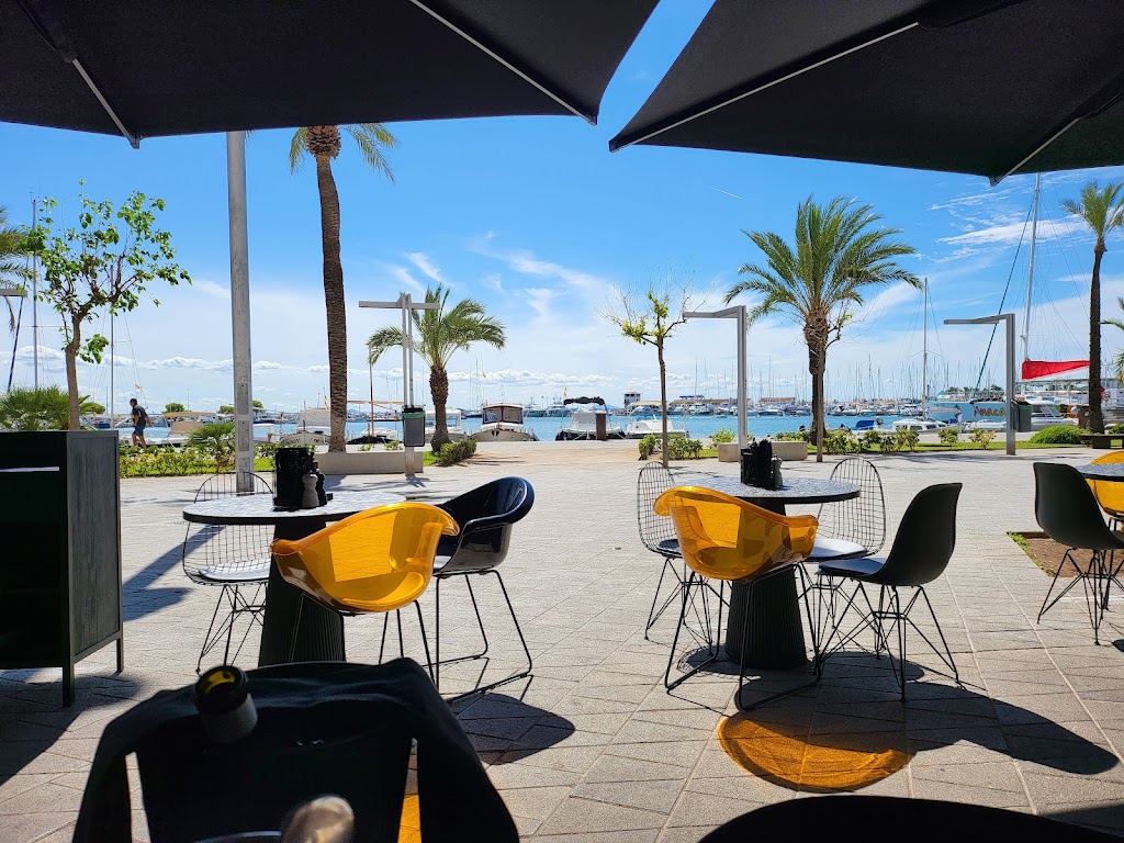 Negre Restaurant — Ambiente